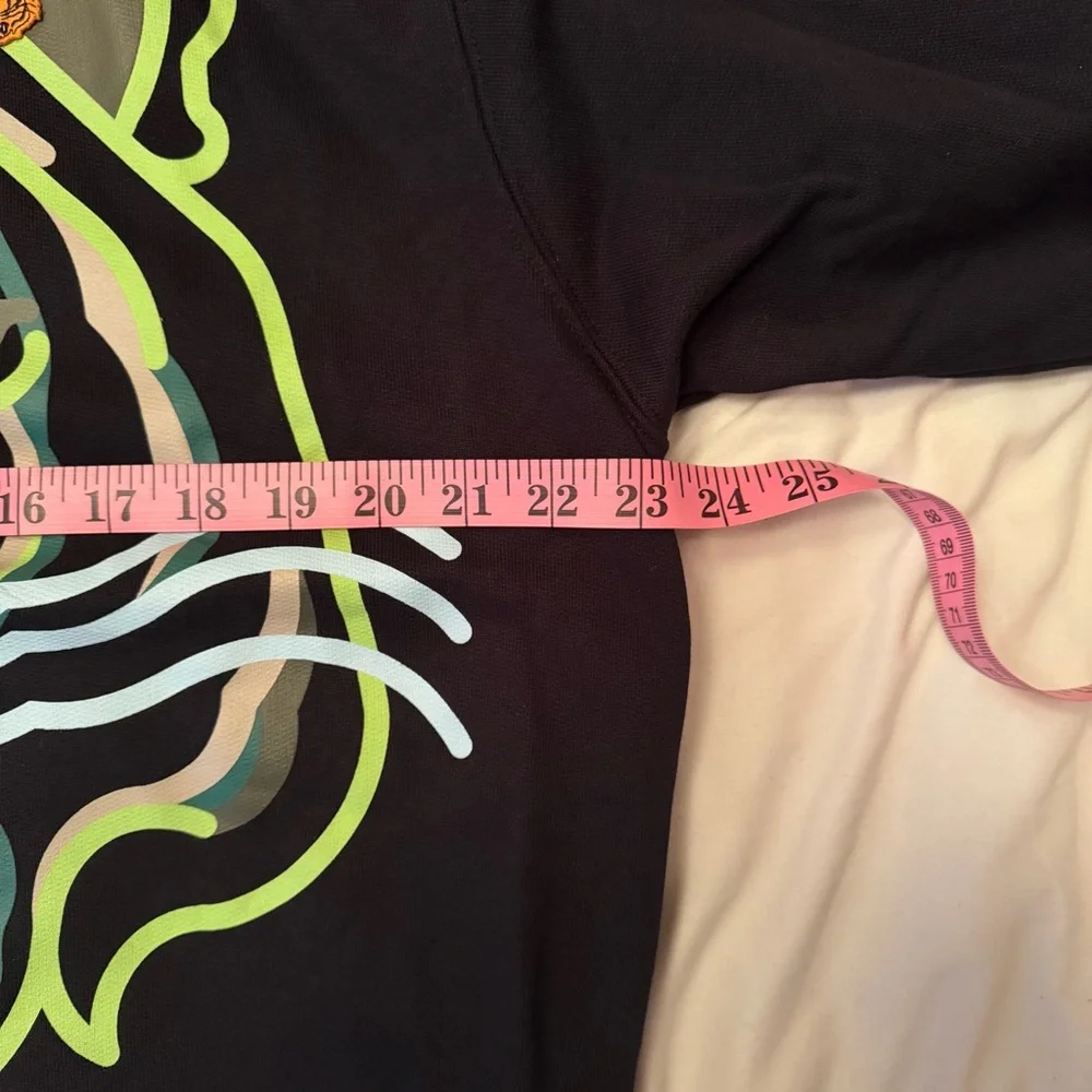 Kenzo Black Sweatshirt with Green Accents - Picture 4 of 6